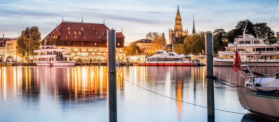 Konstanz: Stadtsilhouette mit Konzil und Katamaranlle | © ©Dagmar Schwelle - MTK