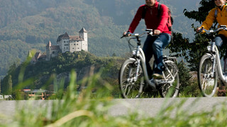 Fünf Schlössertour im Fürstentum Liechtenstein | © Liechtenstein Marketing
